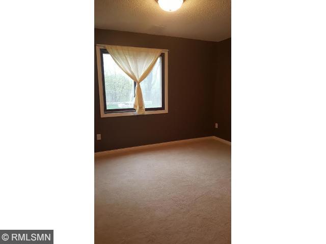 1875 Deer Hills Trl, Eagan, MN 55122 photo 10