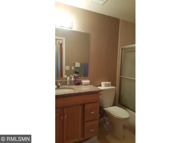 1875 Deer Hills Trl, Eagan, MN 55122 photo 9