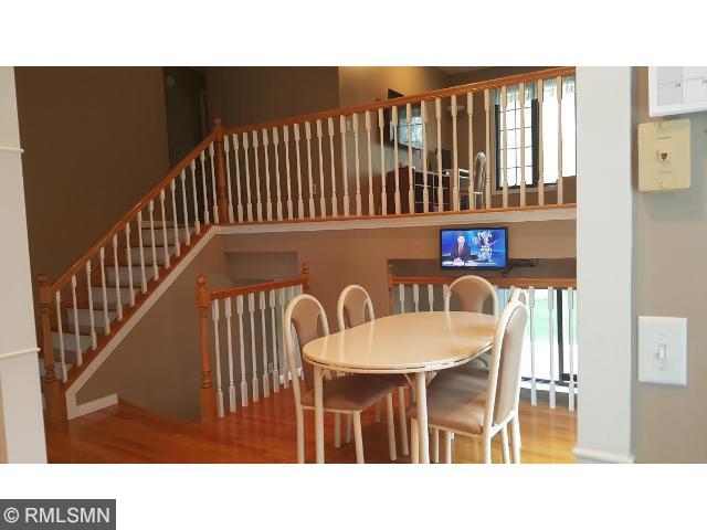 1875 Deer Hills Trl, Eagan, MN 55122 photo 5