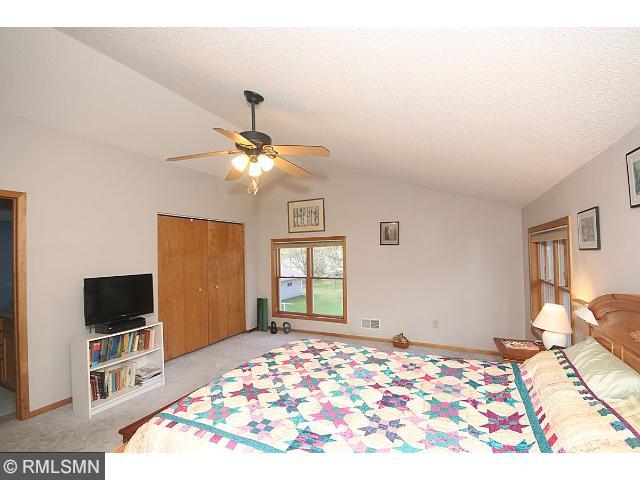 537 E Maple St, River Falls, WI 54022 photo 11