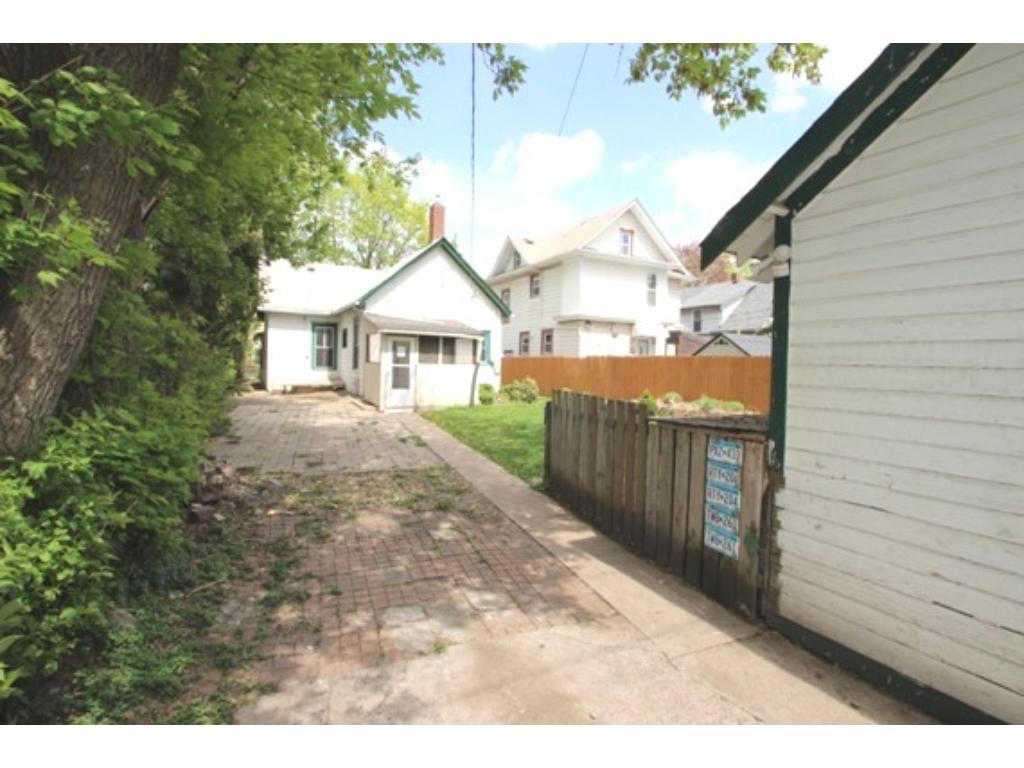 910 3rd St E, Saint Paul, MN 55106 photo 22