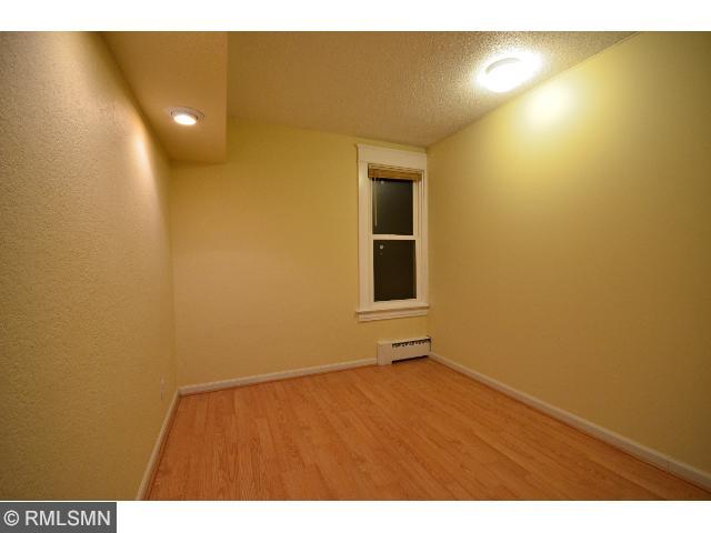 113 Division St W, Faribault, MN 55021 photo 4