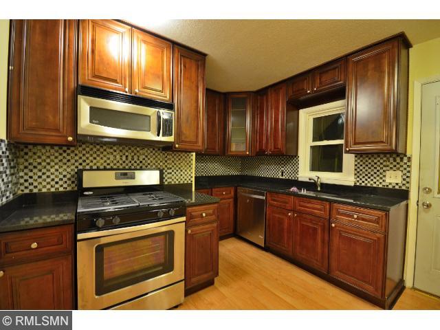 113 Division St W, Faribault, MN 55021 photo 1