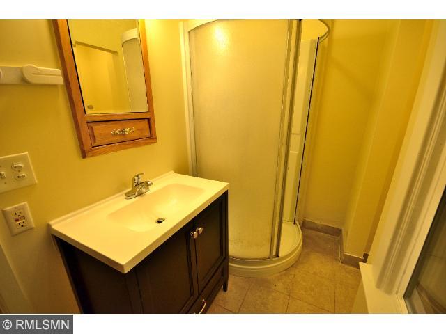 113 Division St W, Faribault, MN 55021 photo 14