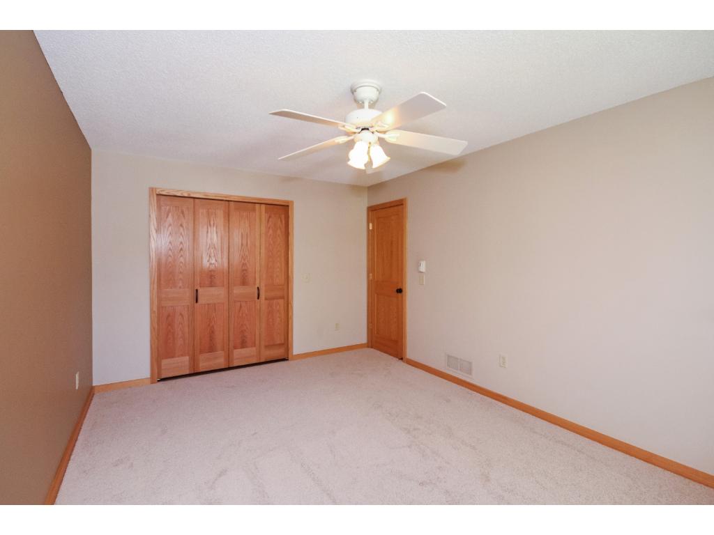 12008 Oregon Cir N, Champlin, MN 55316 photo 15