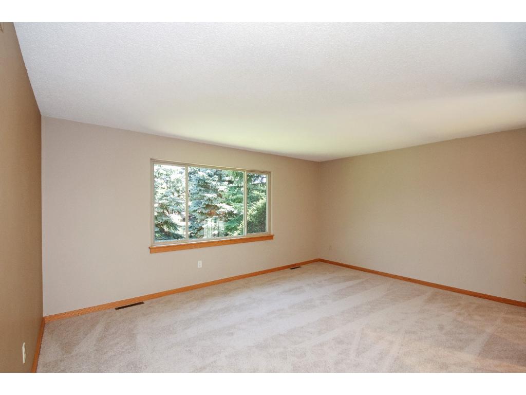 12008 Oregon Cir N, Champlin, MN 55316 photo 13