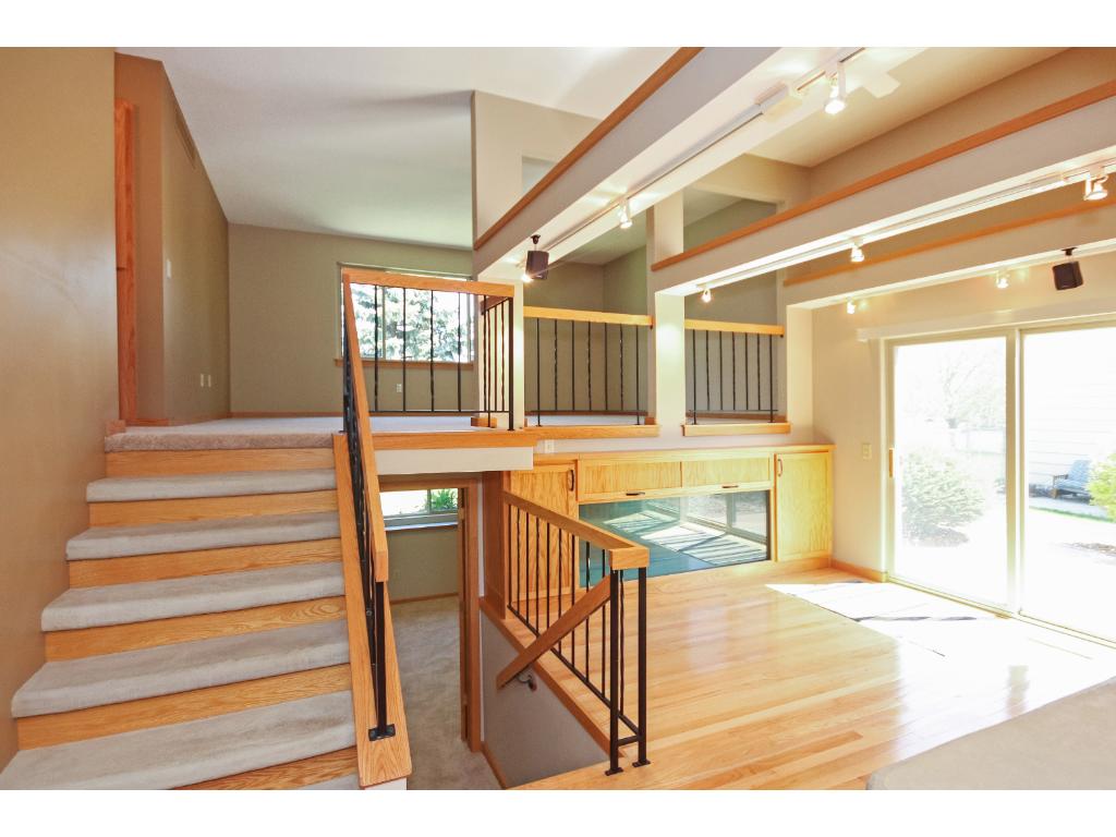 12008 Oregon Cir N, Champlin, MN 55316 photo 3
