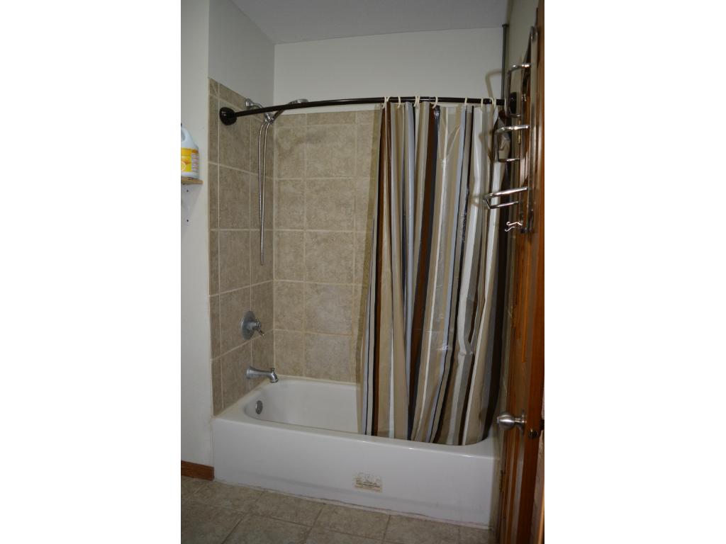 111 6th St E, Browerville, MN 56438 photo 9