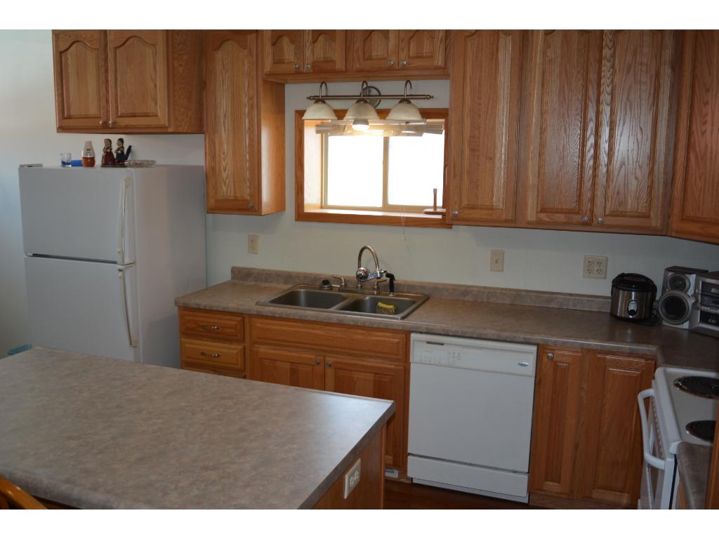 111 6th St E, Browerville, MN 56438 photo 5