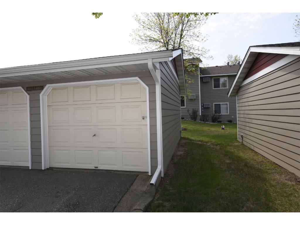 4484 Cinnamon Ridge Trl #A, Eagan, MN 55122 photo 14
