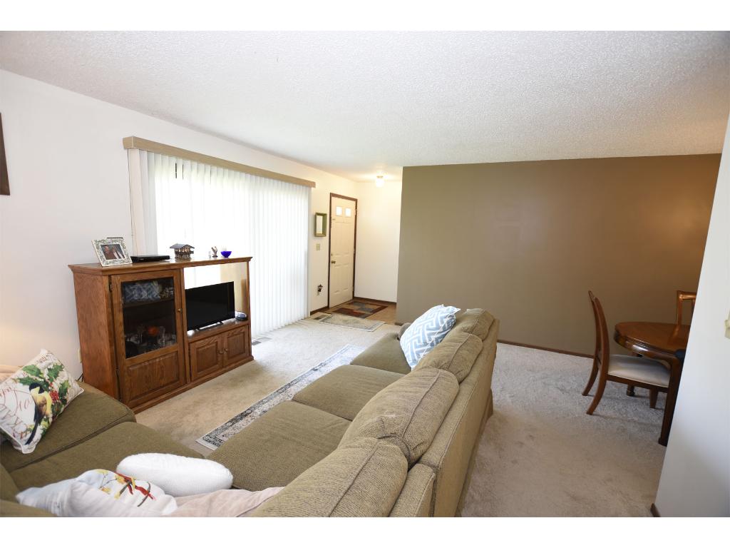 4484 Cinnamon Ridge Trl #A, Eagan, MN 55122 photo 9