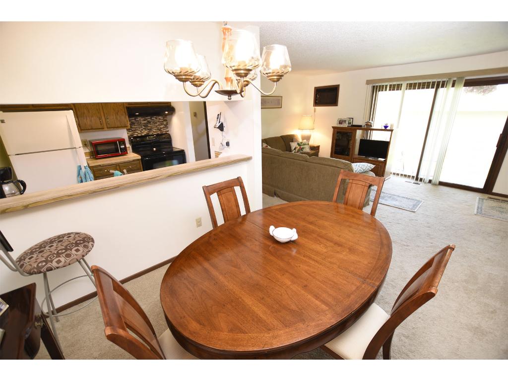 4484 Cinnamon Ridge Trl #A, Eagan, MN 55122 photo 5