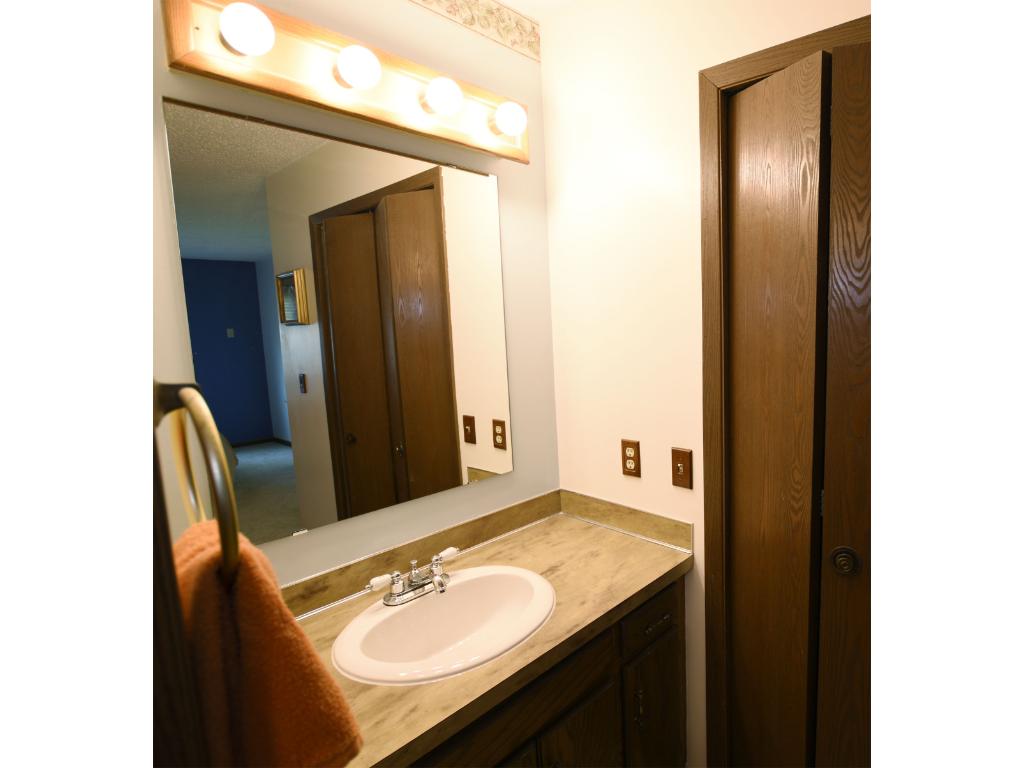 4484 Cinnamon Ridge Trl #A, Eagan, MN 55122 photo 13