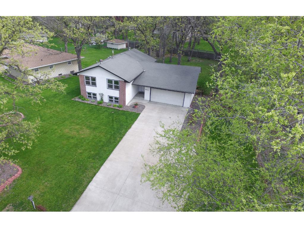 11818 Porter Dr, Champlin, MN 55316 photo 1