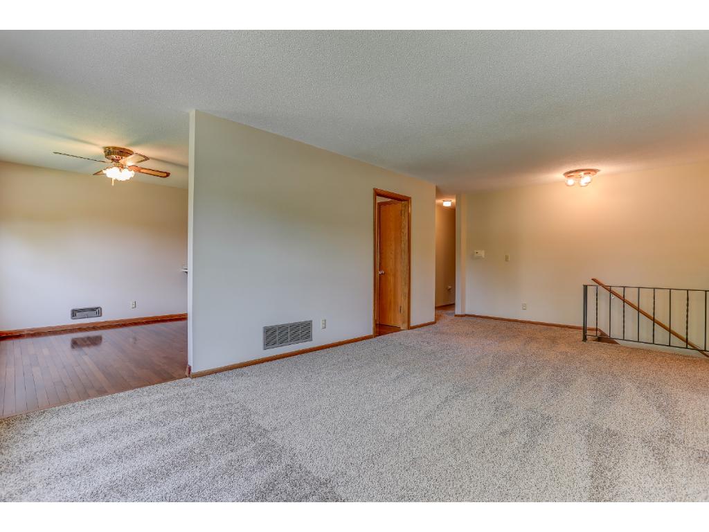 11818 Porter Dr, Champlin, MN 55316 photo 10