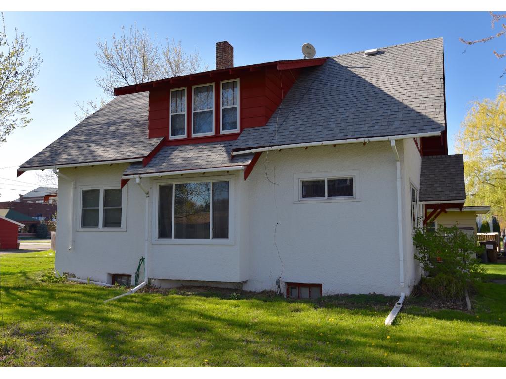 420 3rd Ave SE, Milaca, MN 56353 photo 6