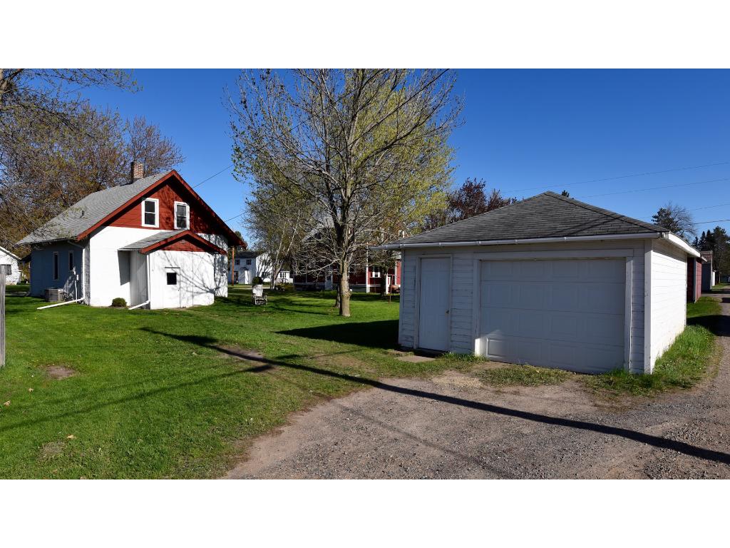 420 3rd Ave SE, Milaca, MN 56353 photo 7