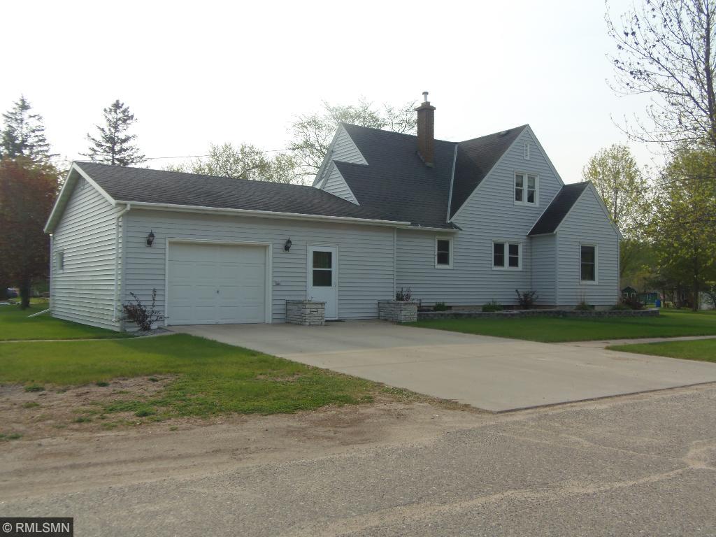 202 Ann Ave E, Clarissa, MN 56440 photo 2