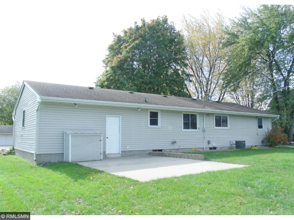 1611 12th St E, Glencoe, MN 55336 photo 11