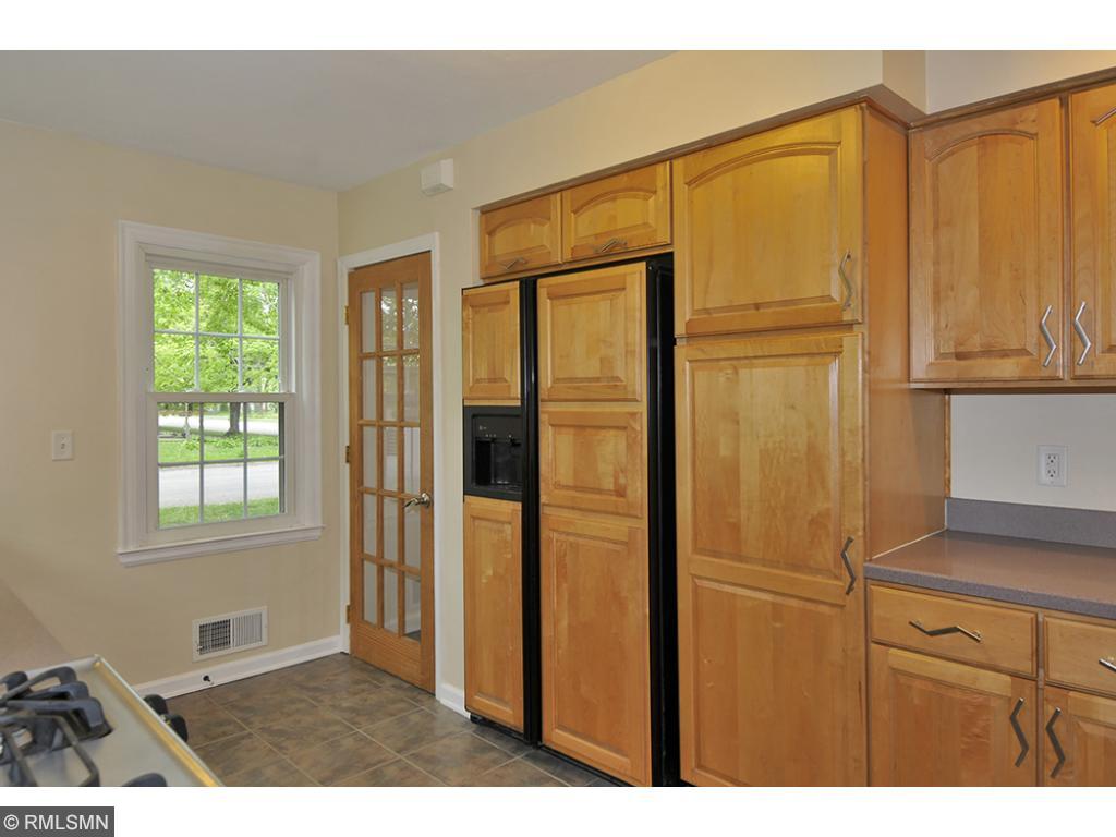 310 6th St NW, Faribault, MN 55021 photo 5