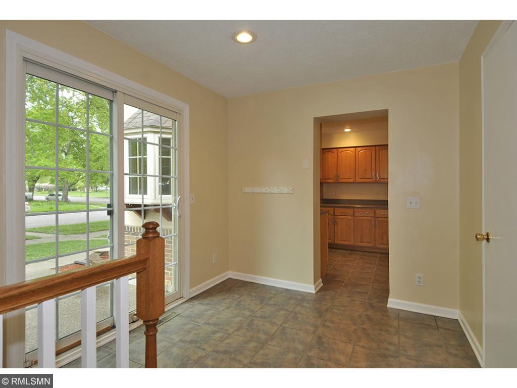 310 6th St NW, Faribault, MN 55021 photo 8
