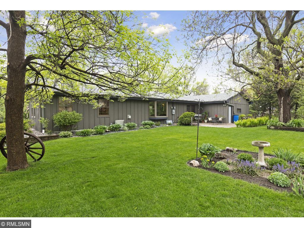 10101 Irwin Rd, Bloomington, MN 55437 photo 24