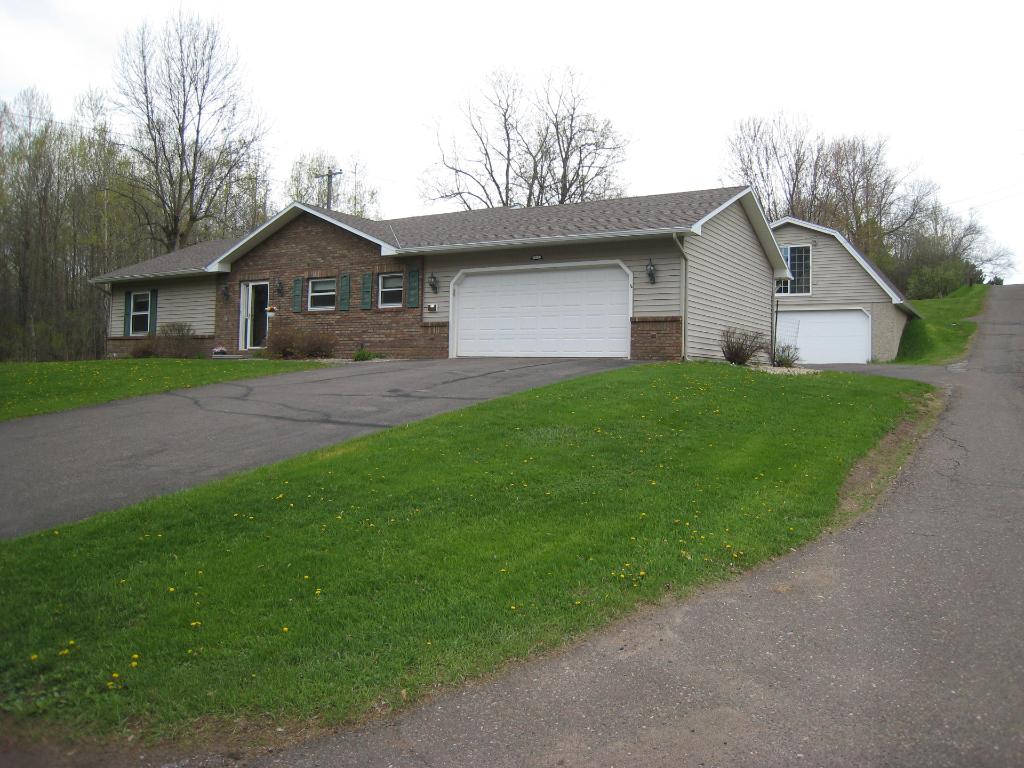 515 W House St, Duluth, MN 55808 photo 1