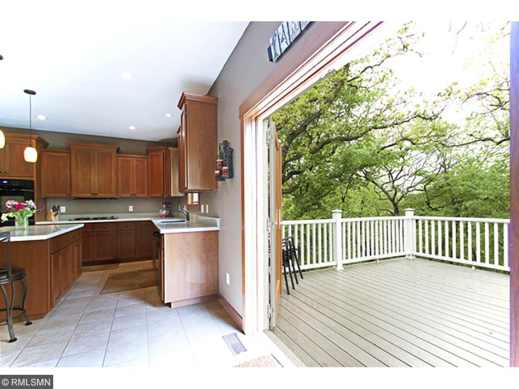 237 Smith Cir, River Falls, WI 54022 photo 5