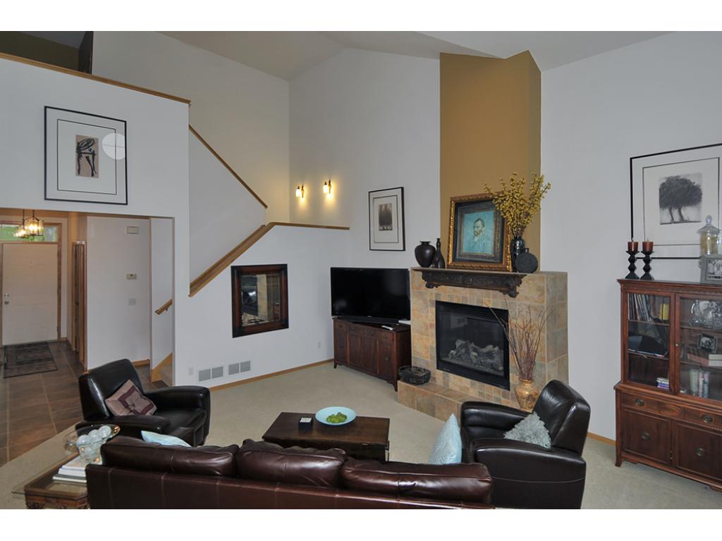 1103 Shumway Ct, Faribault, MN 55021 photo 9