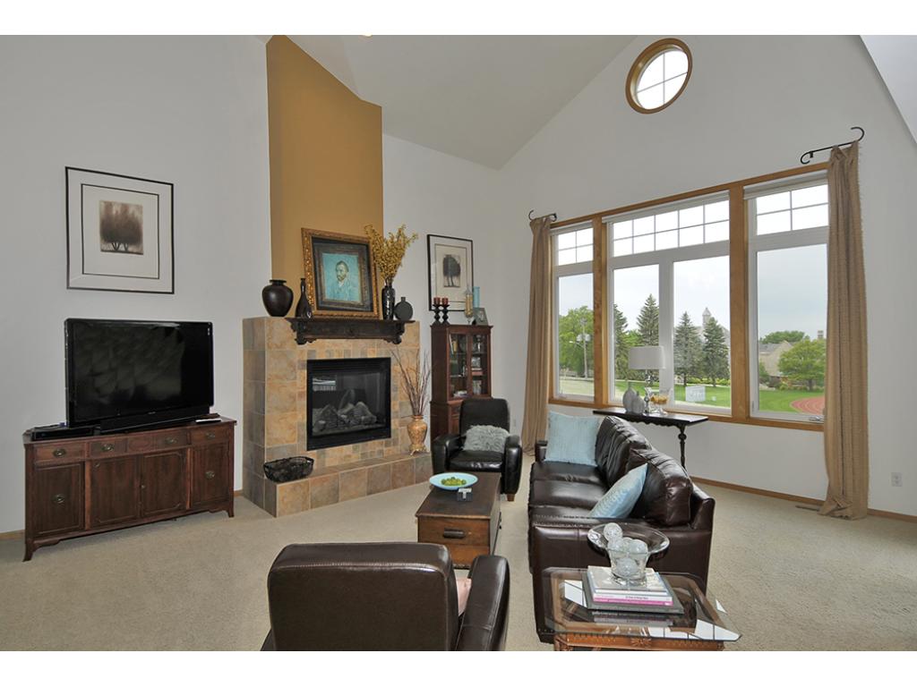1103 Shumway Ct, Faribault, MN 55021 photo 7