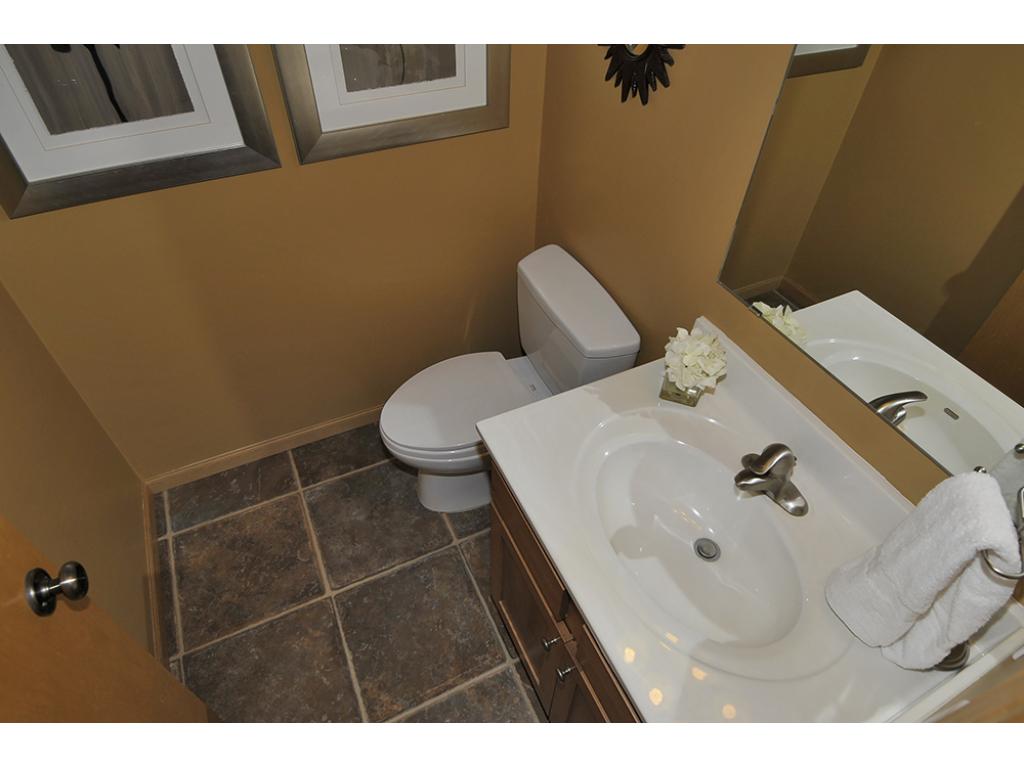 1103 Shumway Ct, Faribault, MN 55021 photo 16