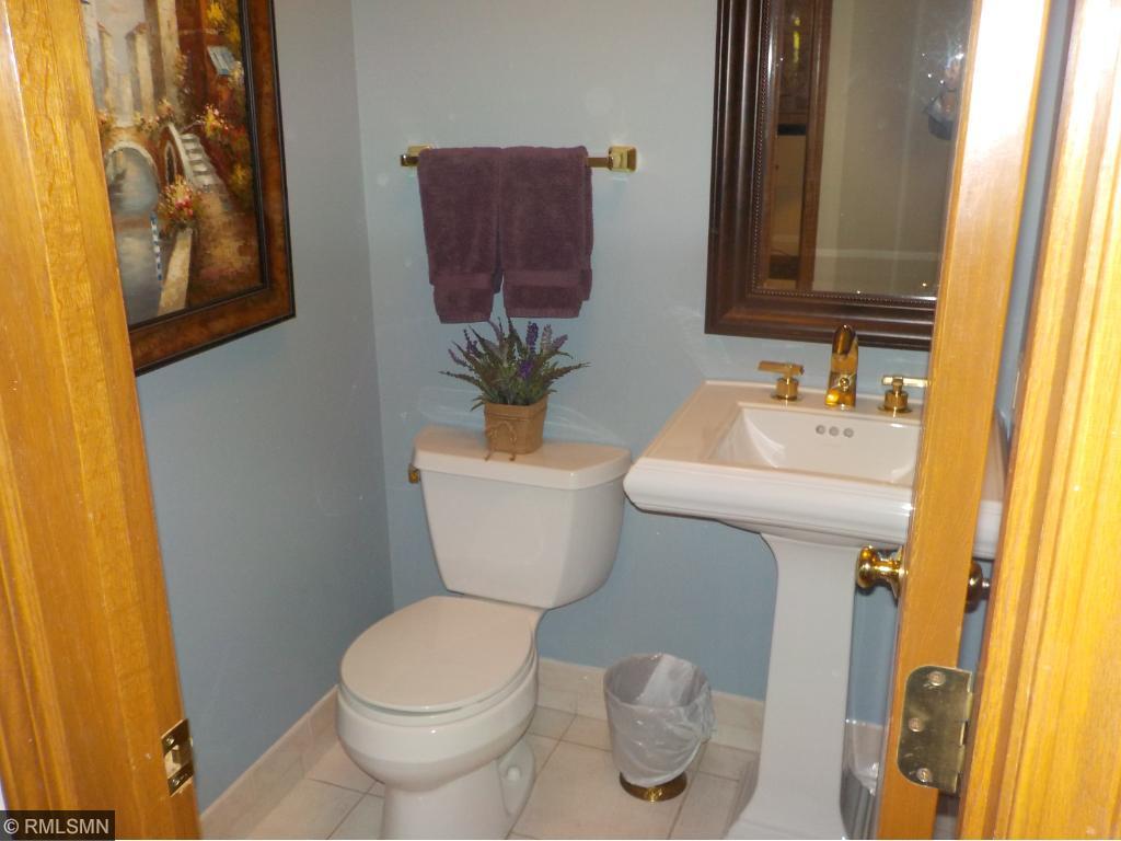 5445 Gideons Ln, Excelsior, MN 55331 photo 19