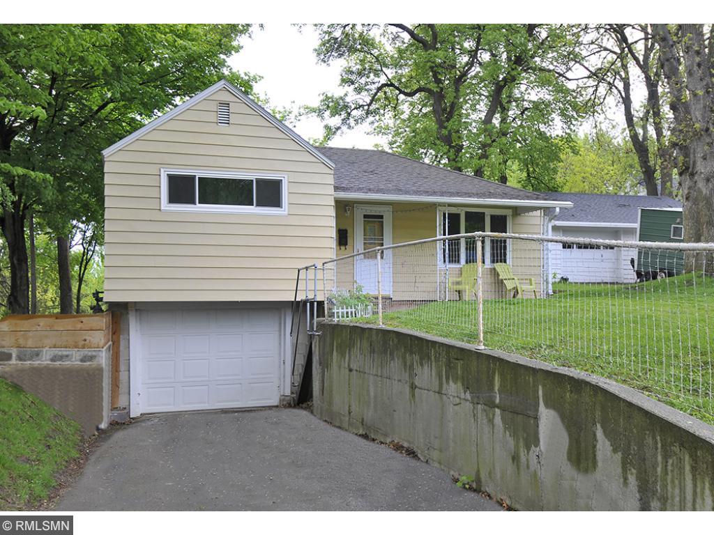 815 Willow St, Faribault, MN 55021 photo 1