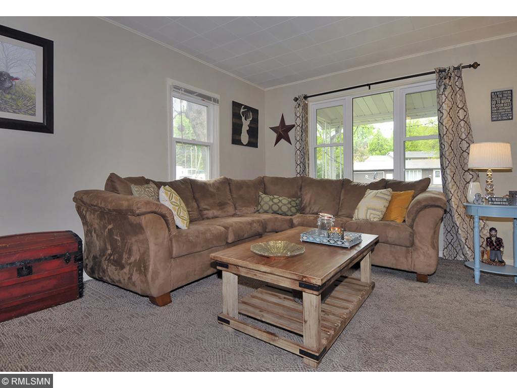 815 Willow St, Faribault, MN 55021 photo 3