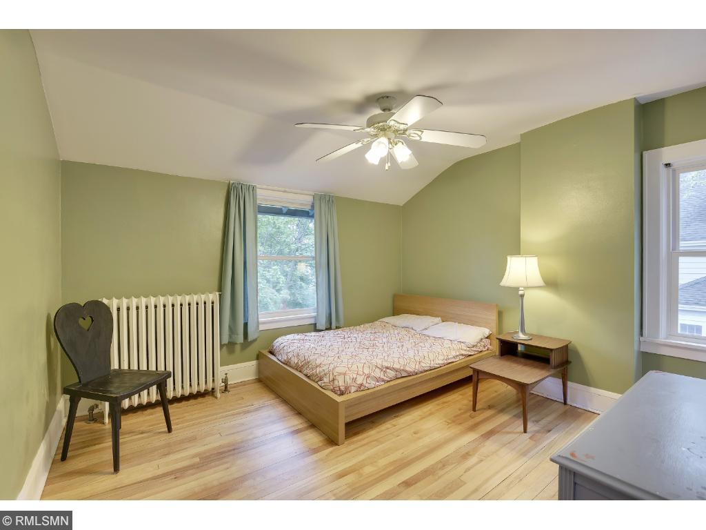811 W 34th St, Minneapolis, MN 55408 photo 10