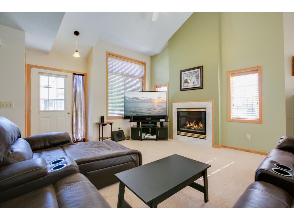 2114 Willow Cir, Hugo, MN 55038 photo 6