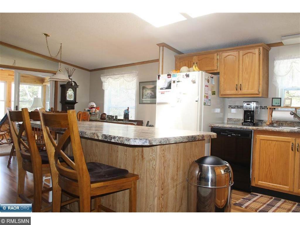 1069 Manitou Park Rd, Greenwood Twp, MN 55790 photo 4