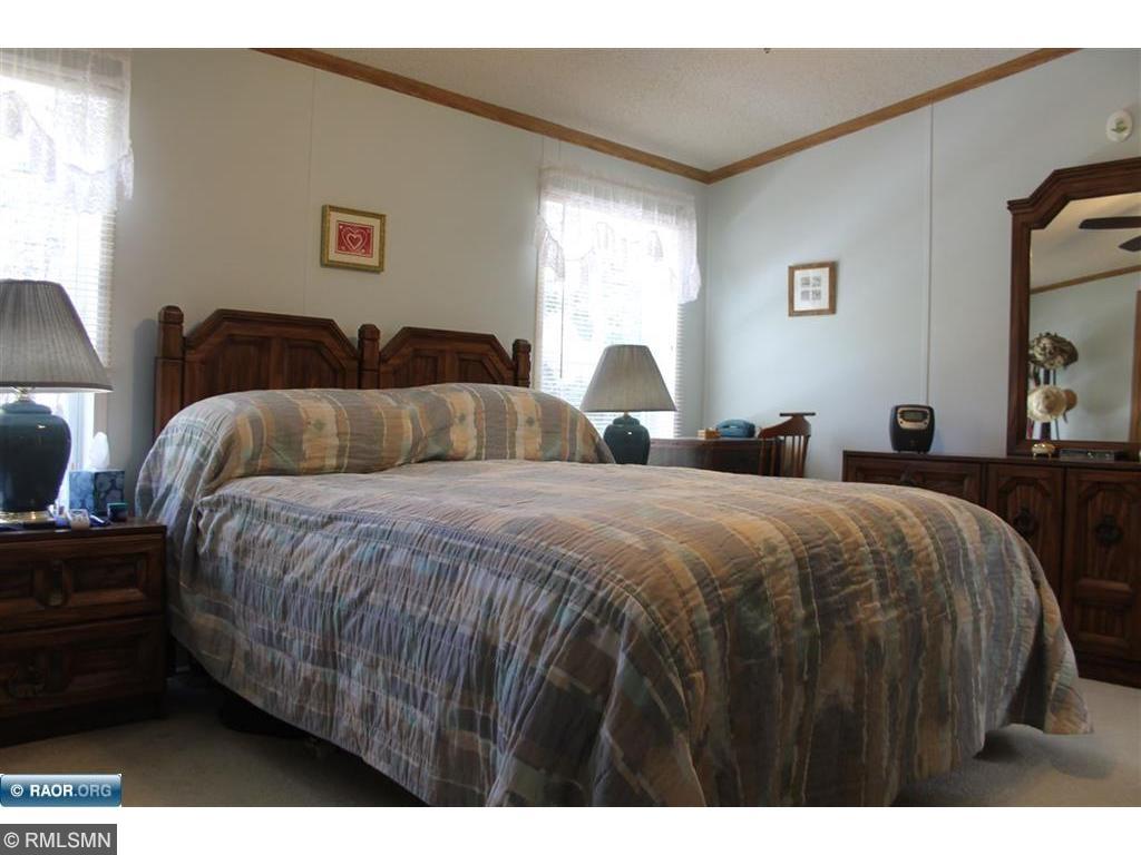 1069 Manitou Park Rd, Greenwood Twp, MN 55790 photo 10