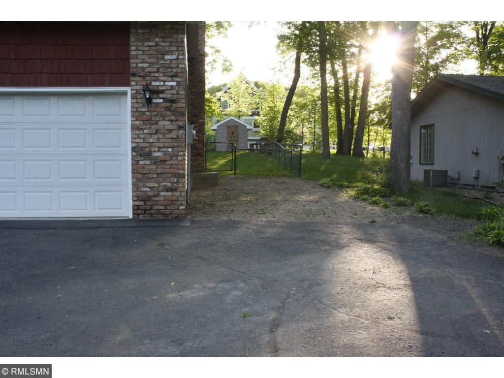 2635 Halstead Ln, Mound, MN 55364 photo 3