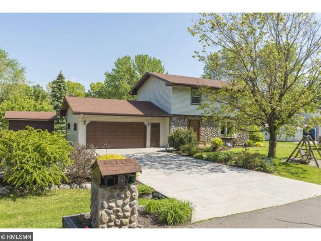 4768 Sycamore Trl, Maple Plain, MN 55359 photo 1