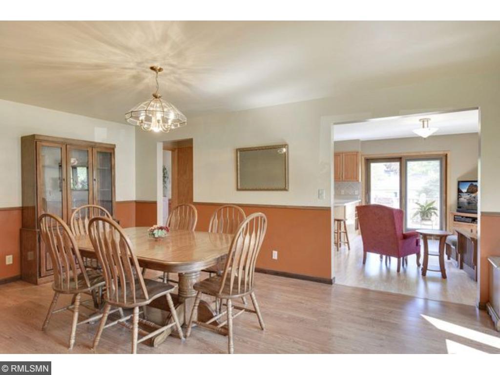 4768 Sycamore Trl, Maple Plain, MN 55359 photo 7