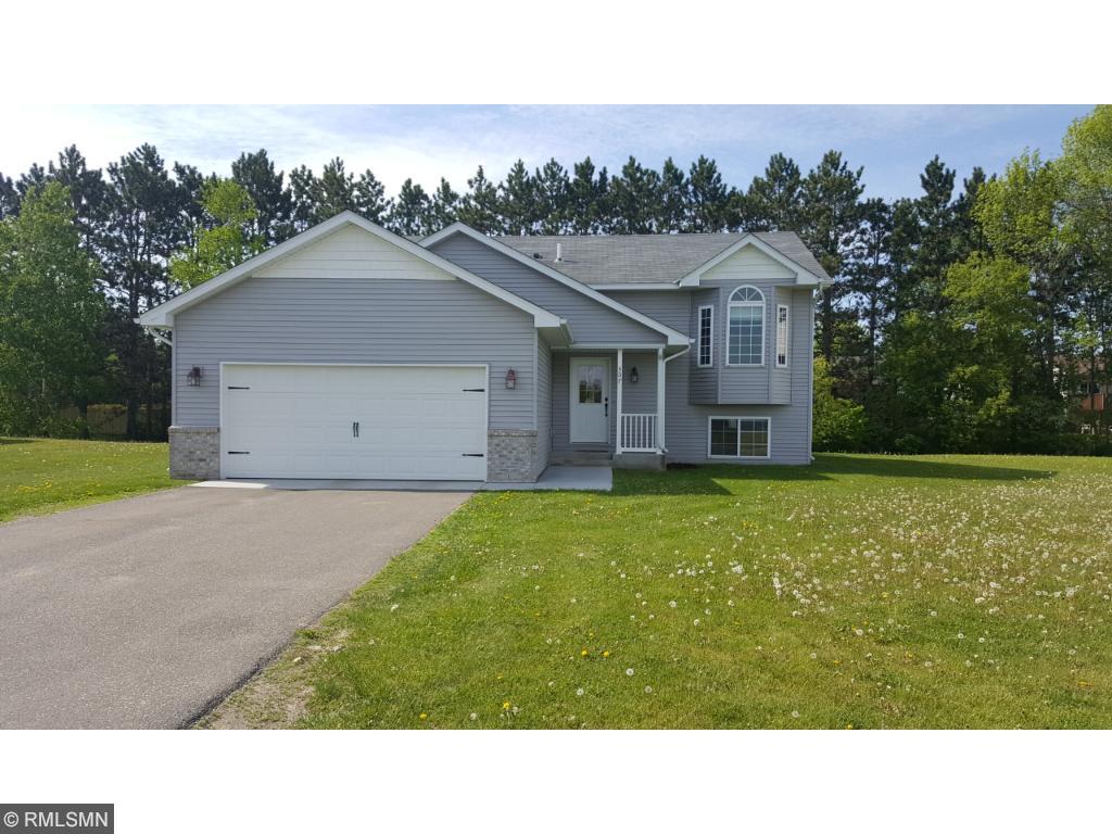 307 13th St NE, Milaca, MN 56353 photo 1