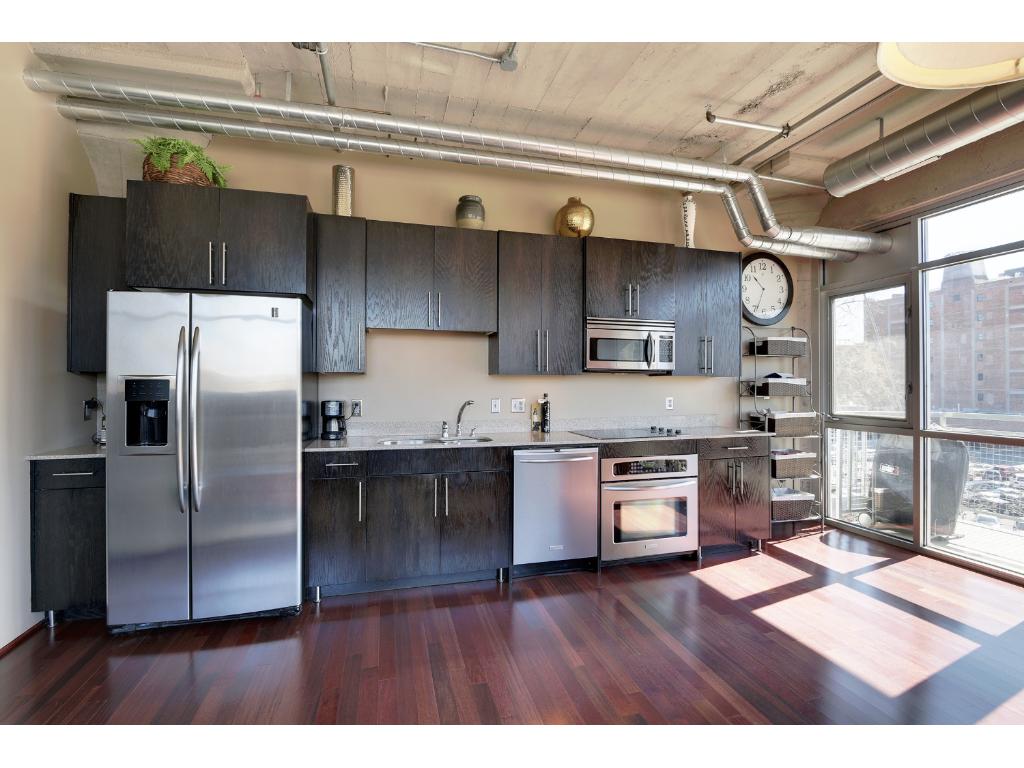 748 N 3rd St #400, Minneapolis, MN 55401 photo 3
