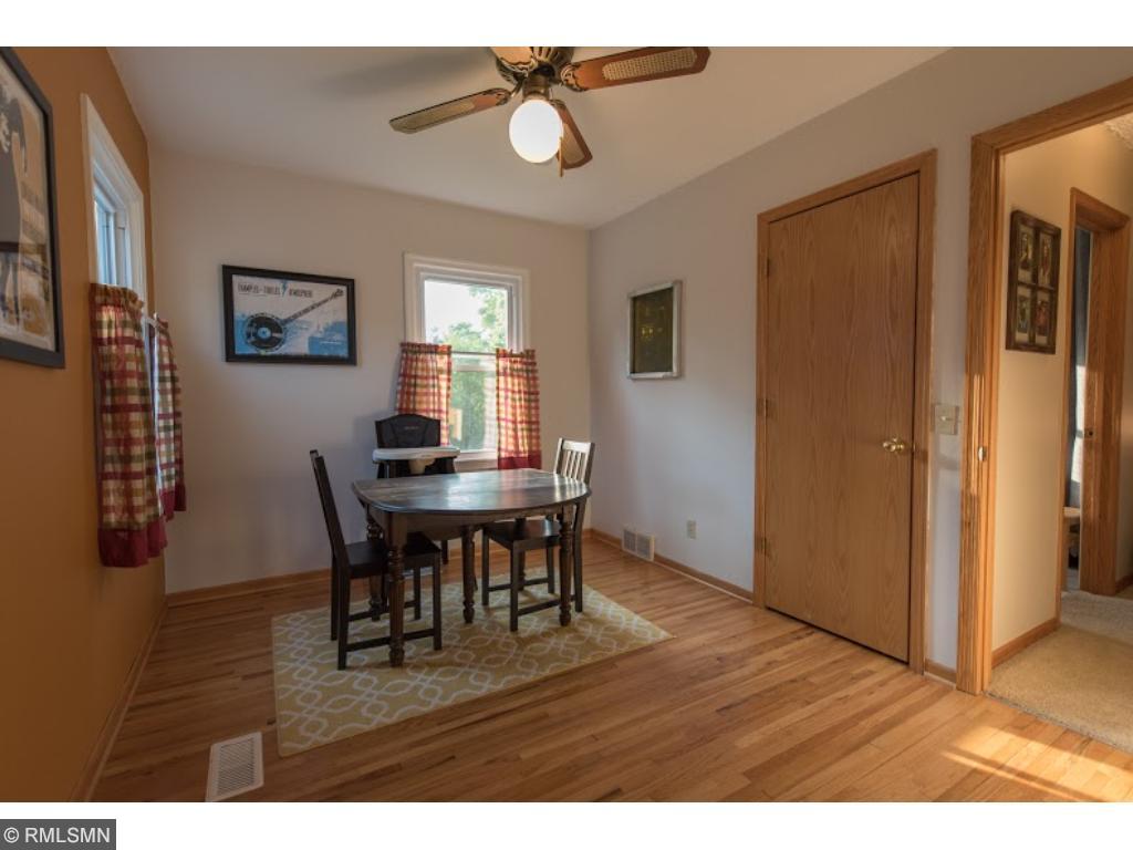 6827 E River Rd, Minneapolis, MN 55432 photo 6