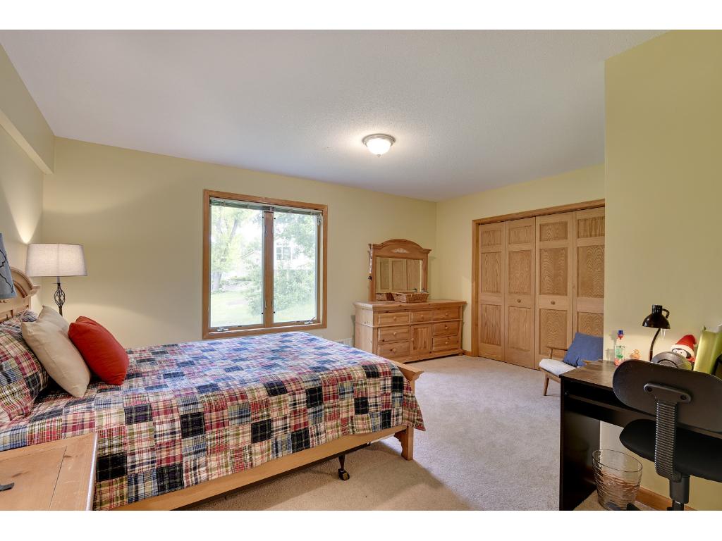 3050 Lakeshore Ave, Maple Plain, MN 55359 photo 18