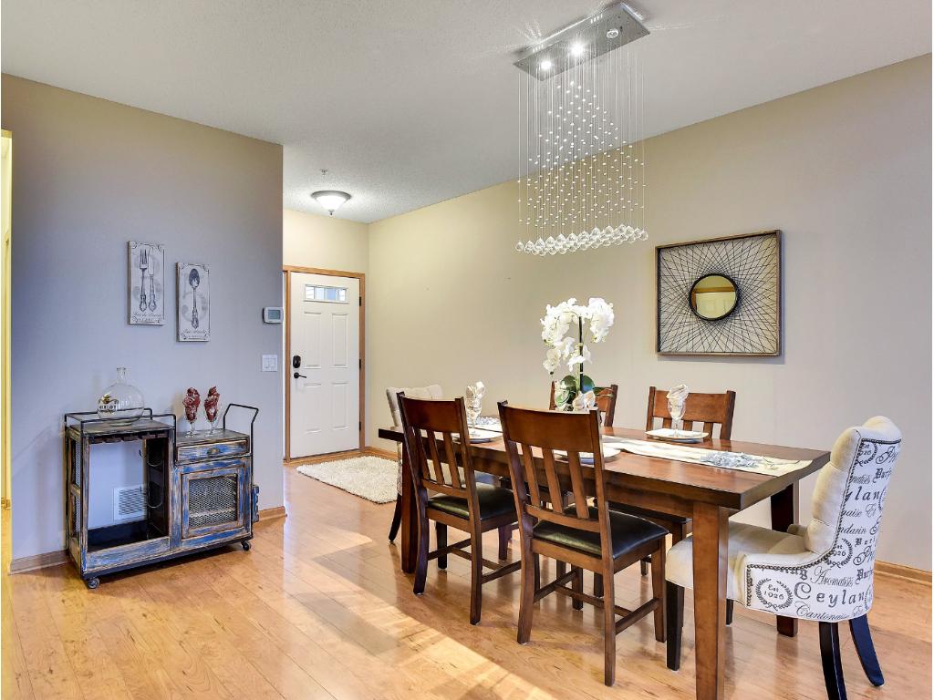 15453 June Grass Ln, Eden Prairie, MN 55347 photo 3