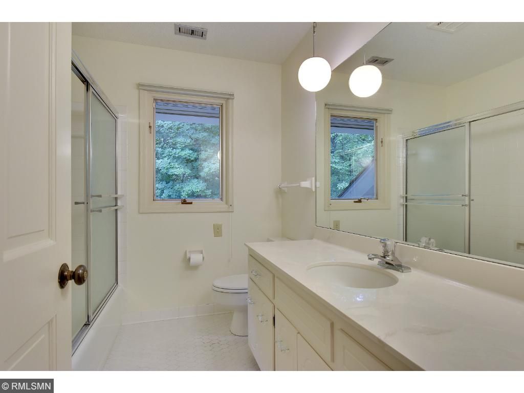 4335 Chimo East St, Wayzata, MN 55391 photo 15