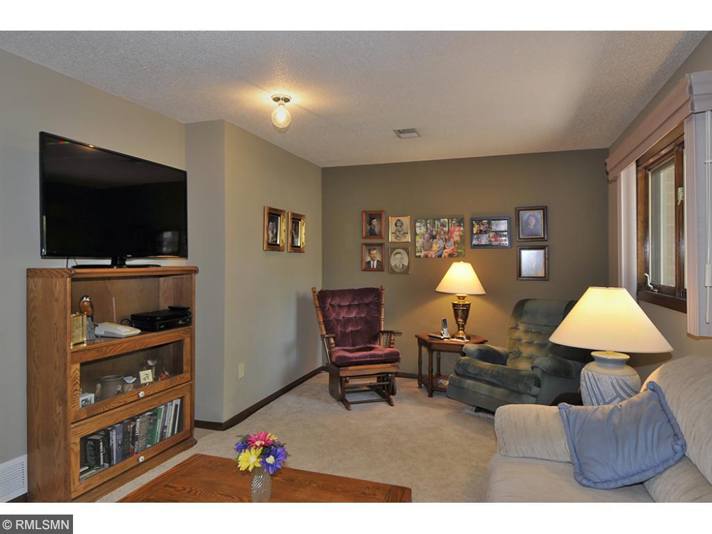 928 Barron Rd, Faribault, MN 55021 photo 7