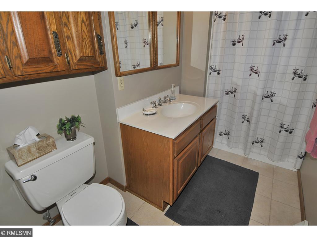 928 Barron Rd, Faribault, MN 55021 photo 10