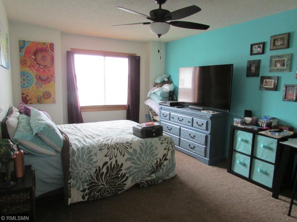 2220 Liberty Glen Loop, Saint Cloud, MN 56304 photo 6